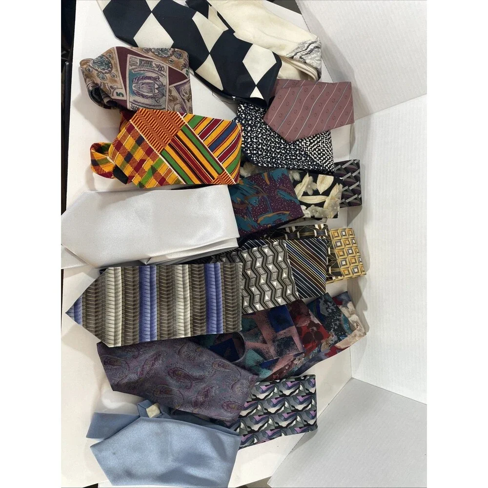 Vintage Men’s Necktie Lot Mixed Silk Polyester Geometric Abstract Floral 90s Y2K